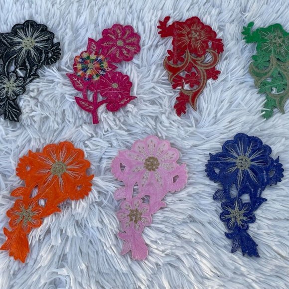 7 Iron on Embroidery Patches Multi Color Flower Patches Clothes jacket Lot of 7 - Picture 7 of 9